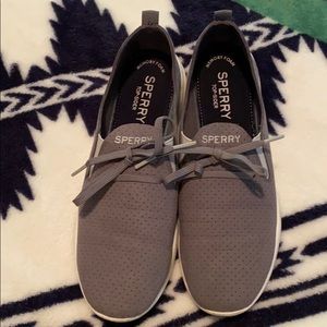 Sperry grey slider size 9